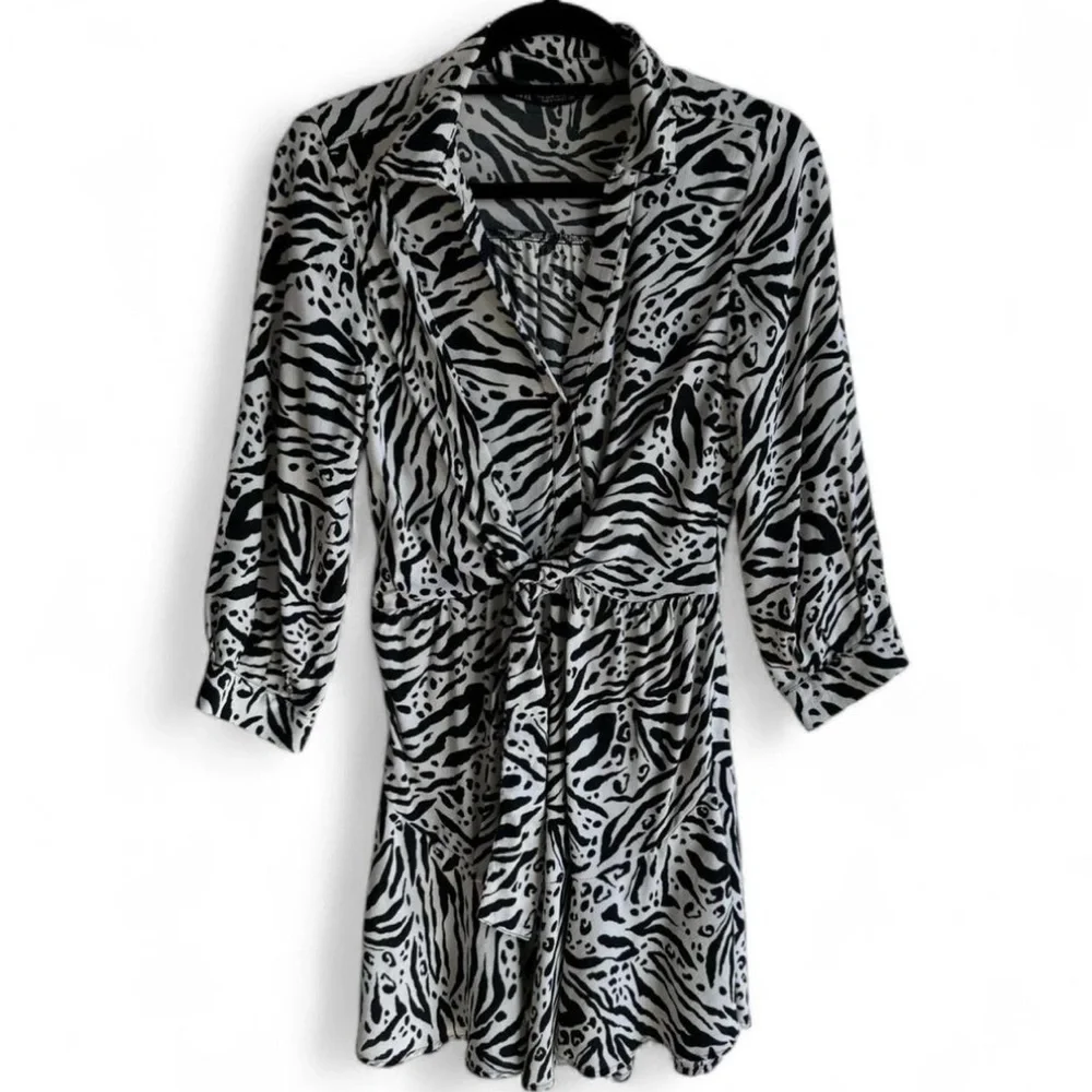 ZARA Zebra Print White Black Mini Dress Size Small - Picture 1 of 7